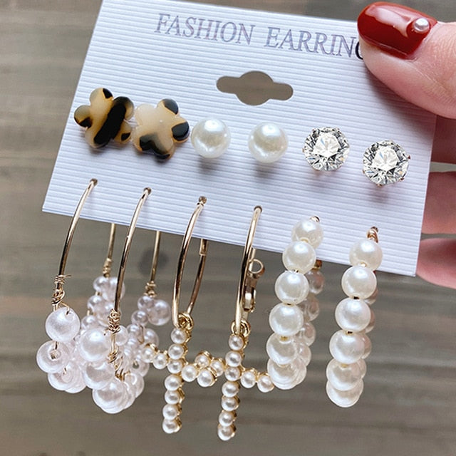 NandE Pearl Earrings Set