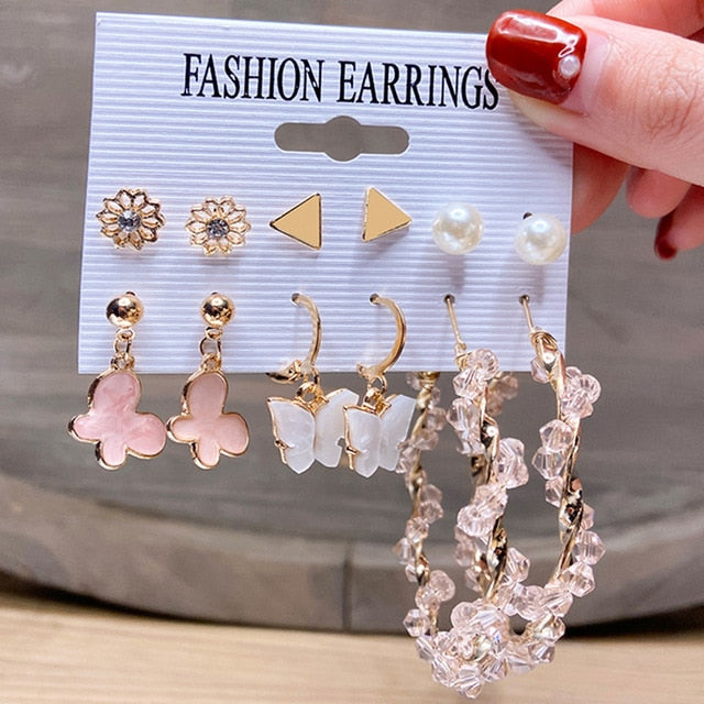 NandE Pearl Earrings Set