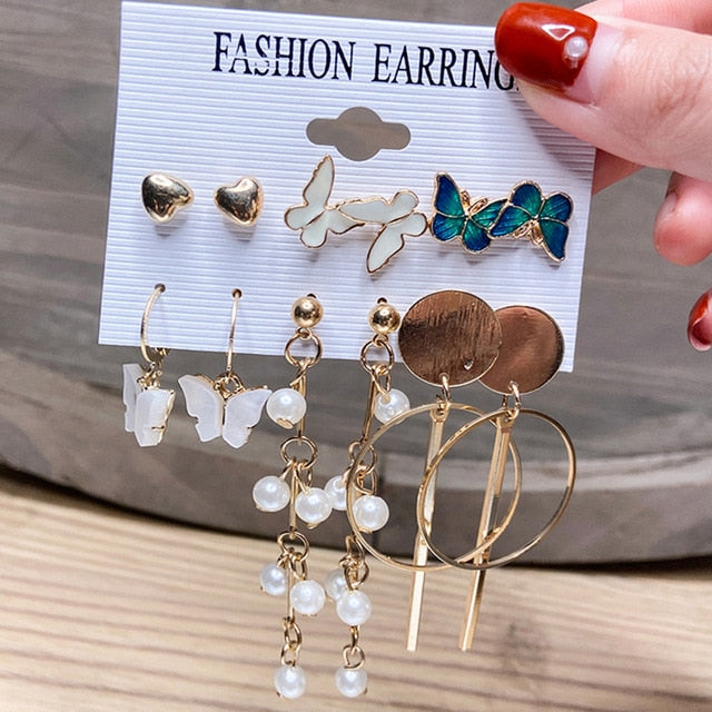 NandE Pearl Earrings Set