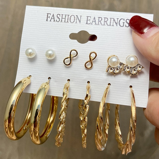 NandE Pearl Earrings Set