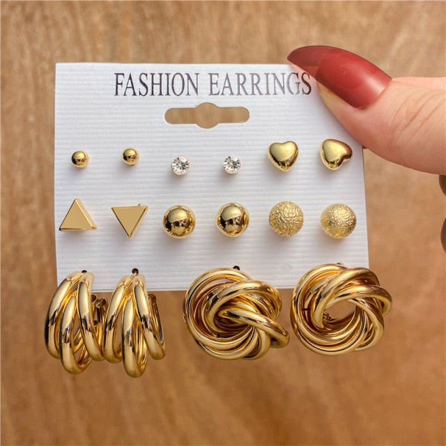 NandE Pearl Earrings Set